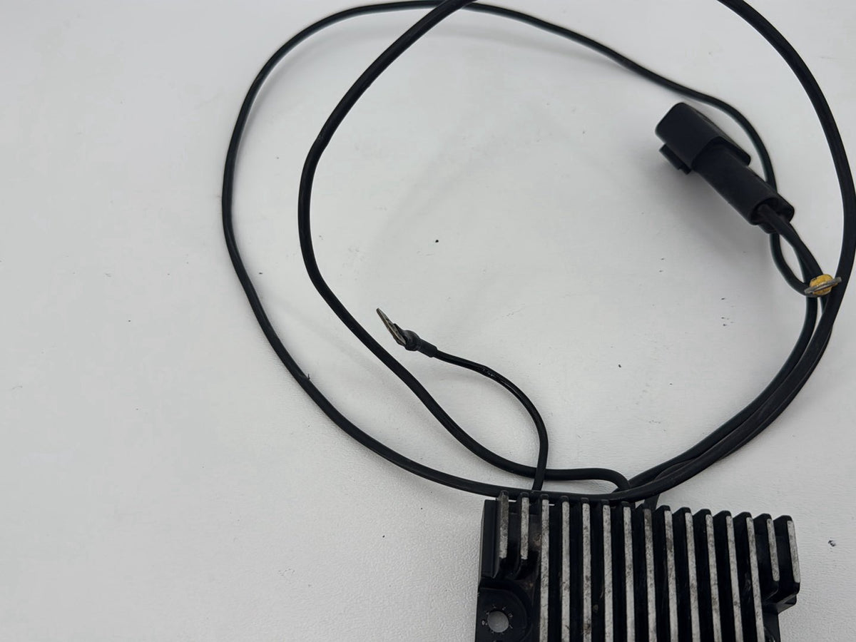 1999 Harley Dyna FXDWG Wide Glide OEM Voltage Regulator Rectifier 74518-99A