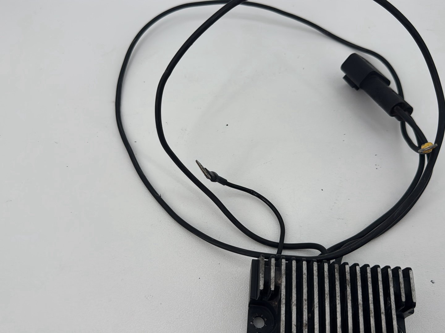 1999 - 2006 Harley-Davidson Dyna Wide Glide Voltage Regulator Rectifier  74518-99A