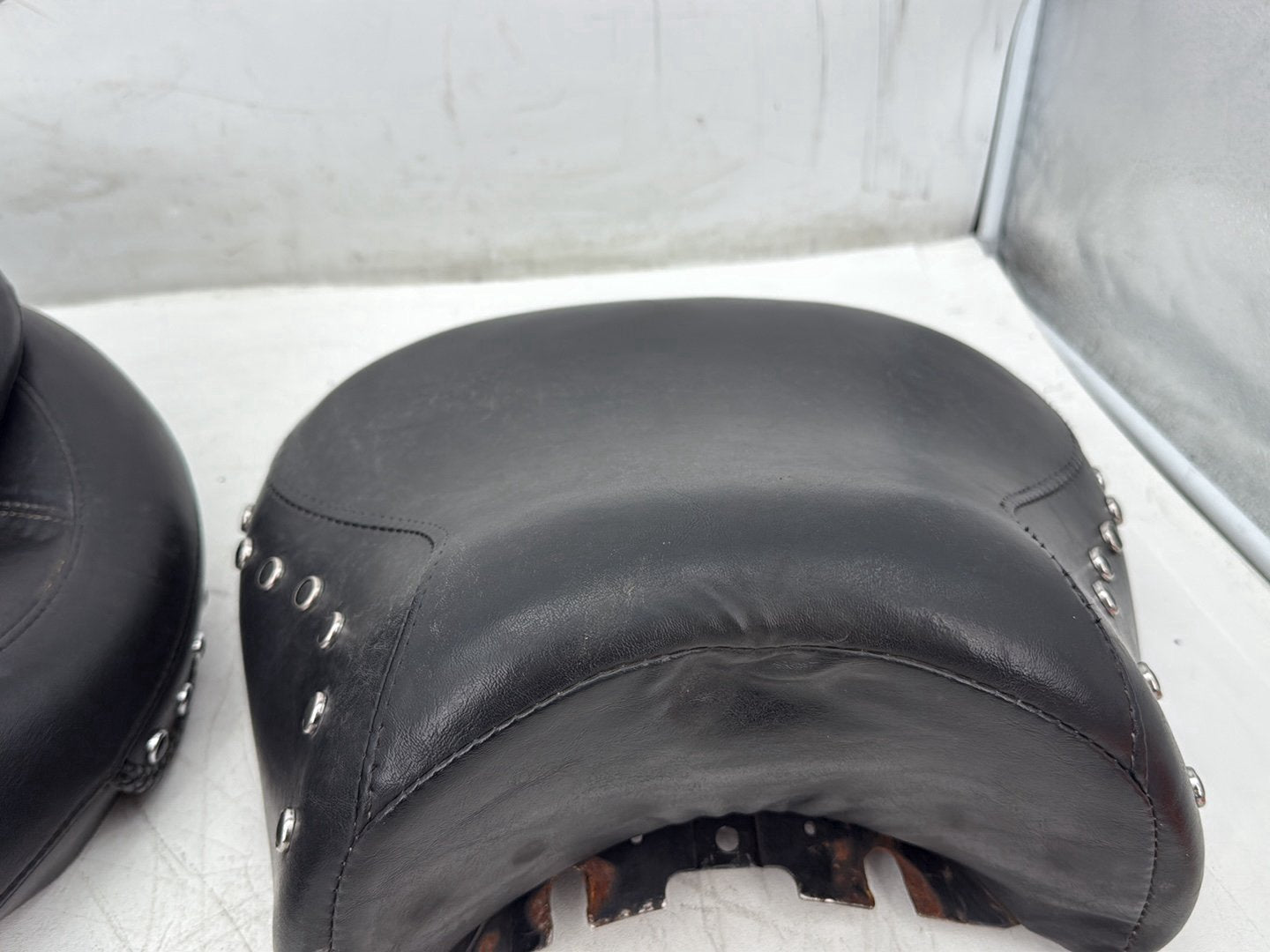1995 Harley Road King Touring FLHR OEM Passenger Rider Driver Seat Saddle