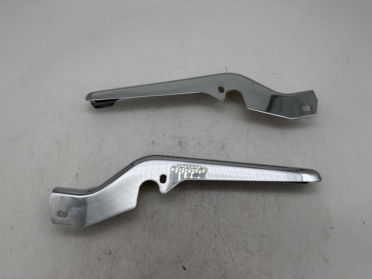 07 Harley Electra Glide Touring CVO Eagle Rear Left Right Fender Struts Bracket
