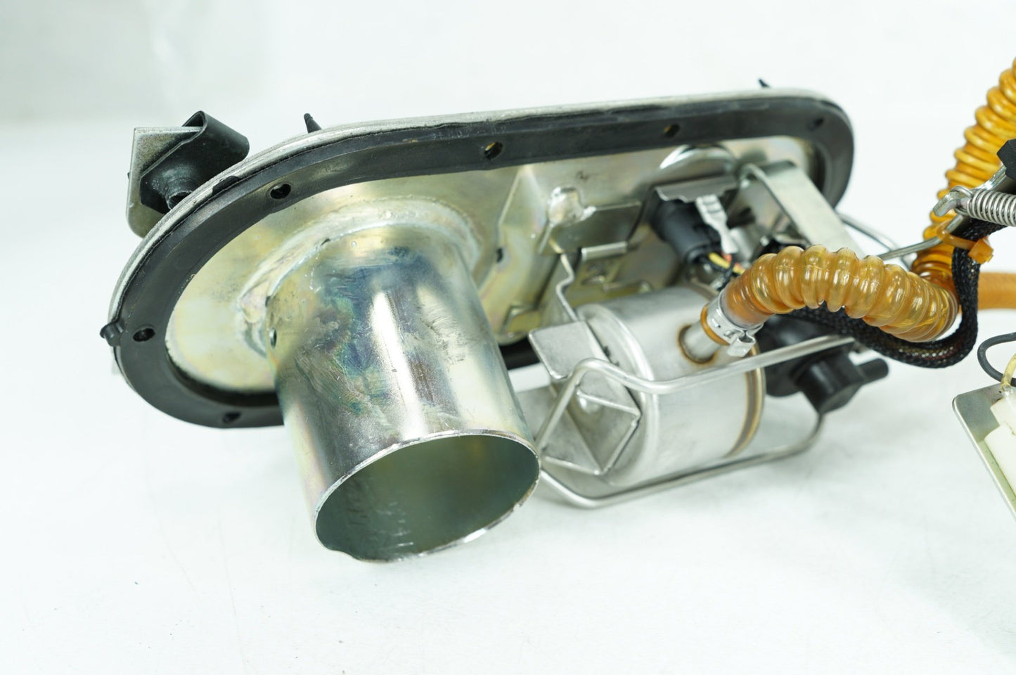 1999 - 2006 Harley-Davidson Touring Electra Glide Police Gas Gasoline Fuel Petrol Pump Sending 62897-01B