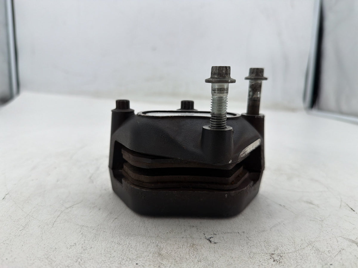 2006 Harley Road King Touring Custom OEM Front Right 1 Brake Caliper