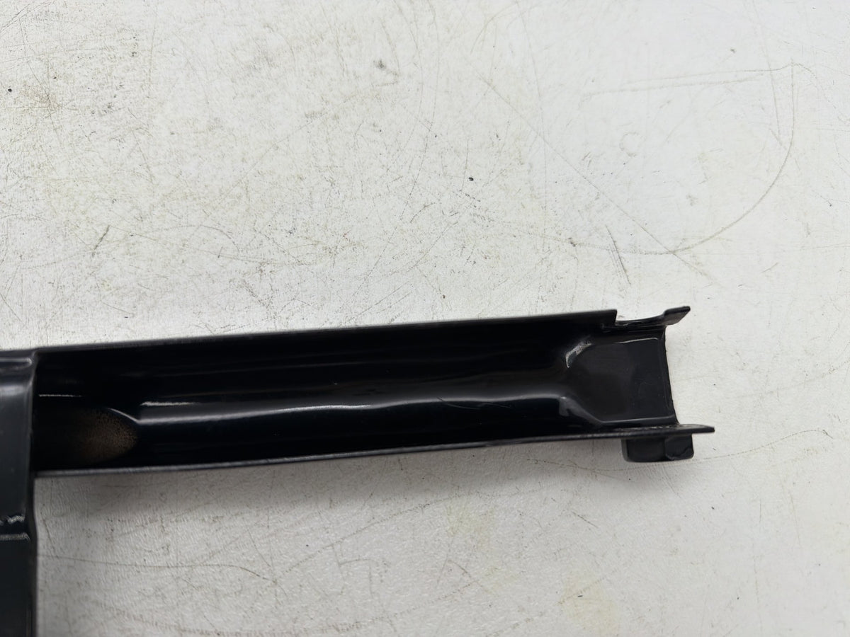 2006 Harley Softail Deuce FXSTDI OEM Seat Bracket Mount Support Mounting