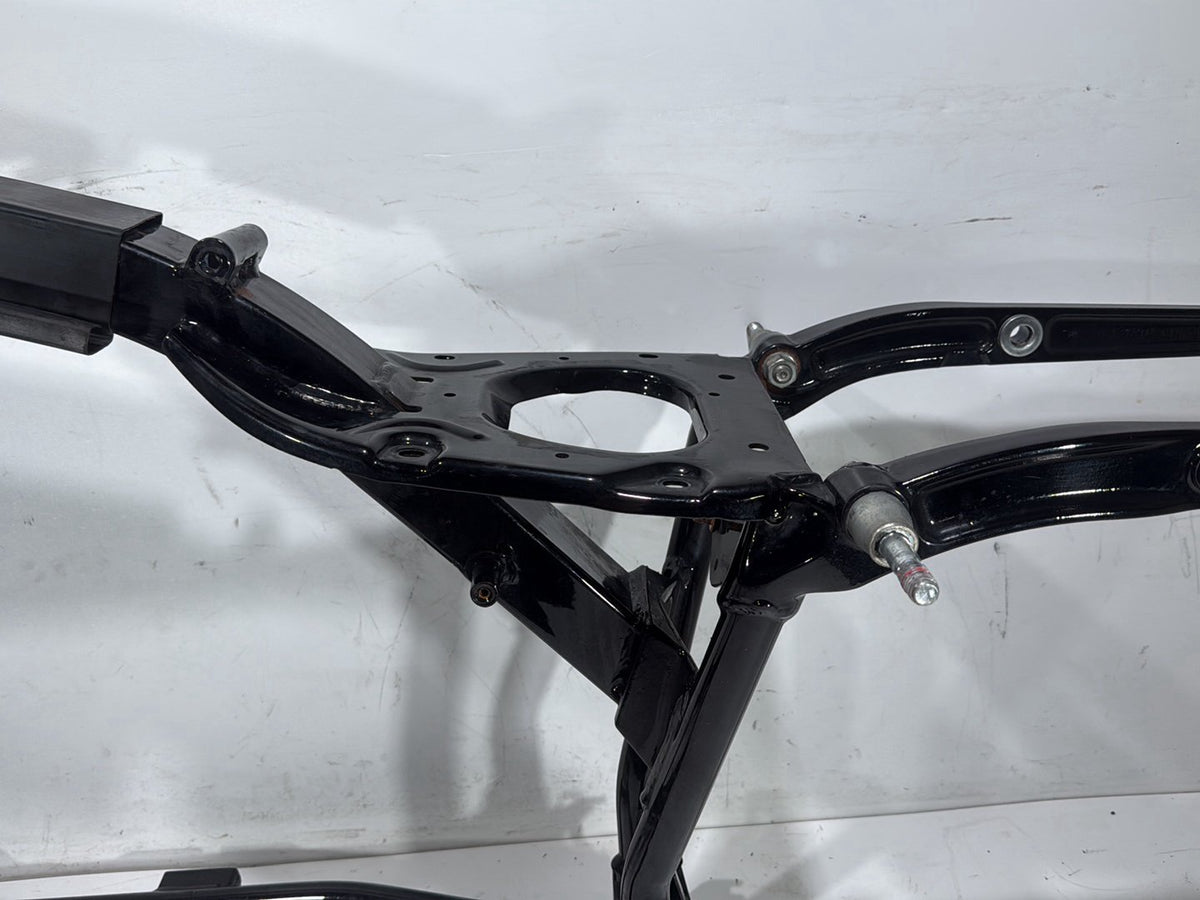 2009 Harley Dyna Street Bob FXDB OEM Body Main Frame Chassis 29 Degree CLN CLR