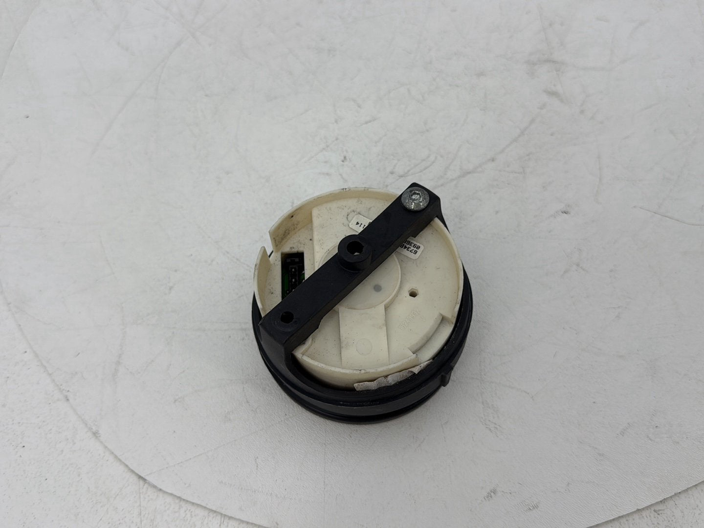 1999 - 2006 Harley-Davidson Touring Electra Glide Tachometer Tacho Gauge Instrument Cluster 67348-00
