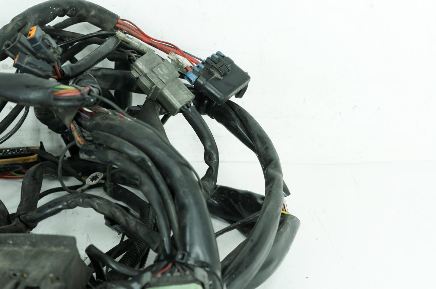1999 - 2006 Harley-Davidson Touring Electra Glide Ultra Main Wire Wiring Harness Loom 70985-00