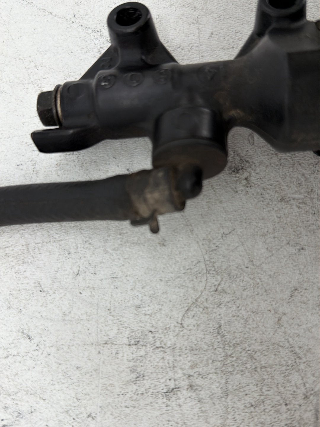 2006 Harley Sportster 1200 Custom XL1200C OEM Rear Brake Line Master Cylinder Reservoir Tank