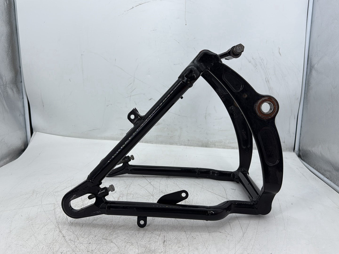 2013 Harley Heritage Softail Classic FLSTC OEM Rear Fork Swingarm Swing Arm