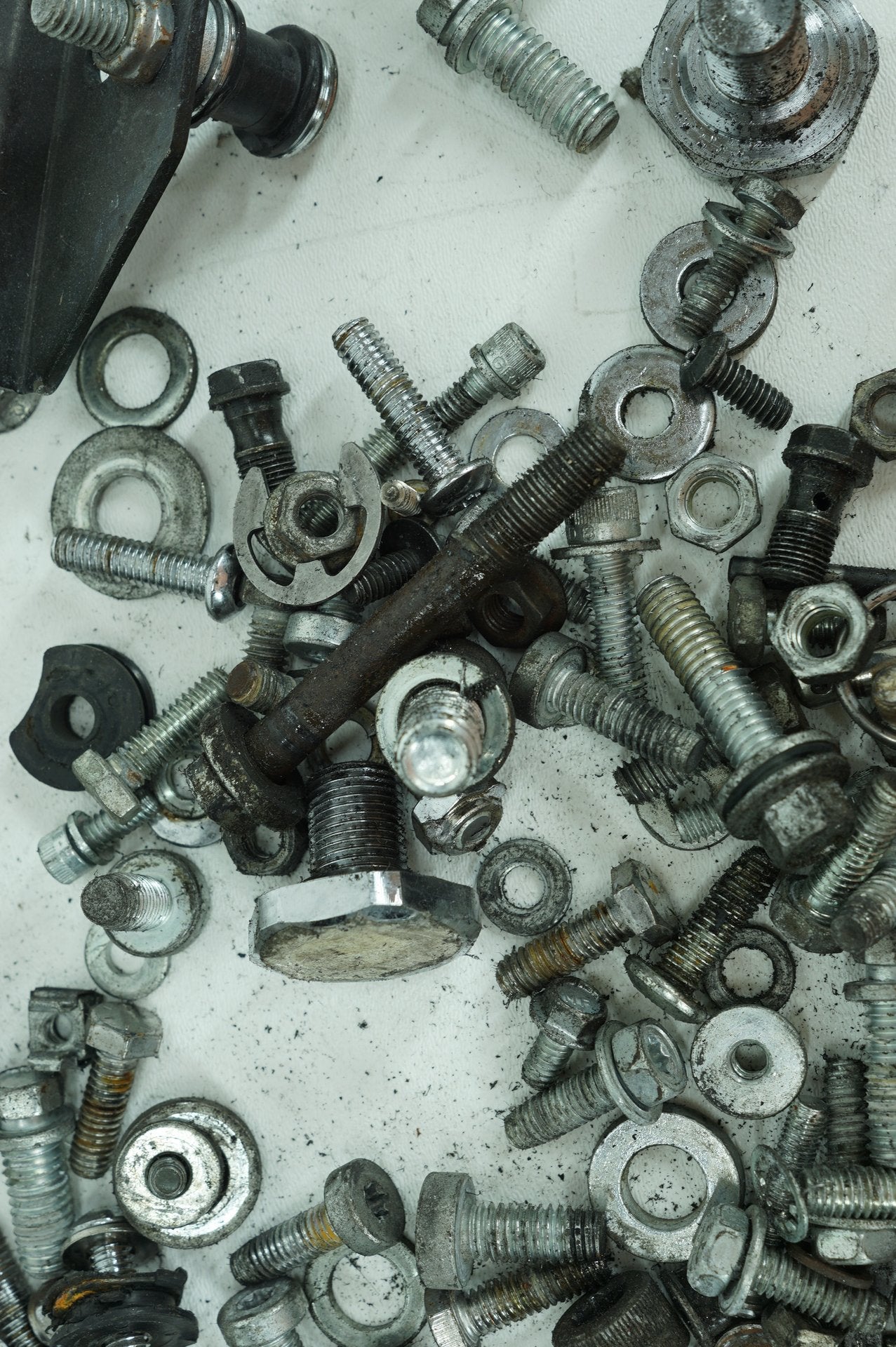 2007 - 2011 Harley-Davidson Touring Street Glide Hardware Bolts Nuts & Brackets