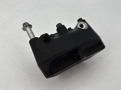 1999 - 2006 Harley-Davidson Touring Electra Glide Classic Front Right 1 Brake Caliper 44023-00C