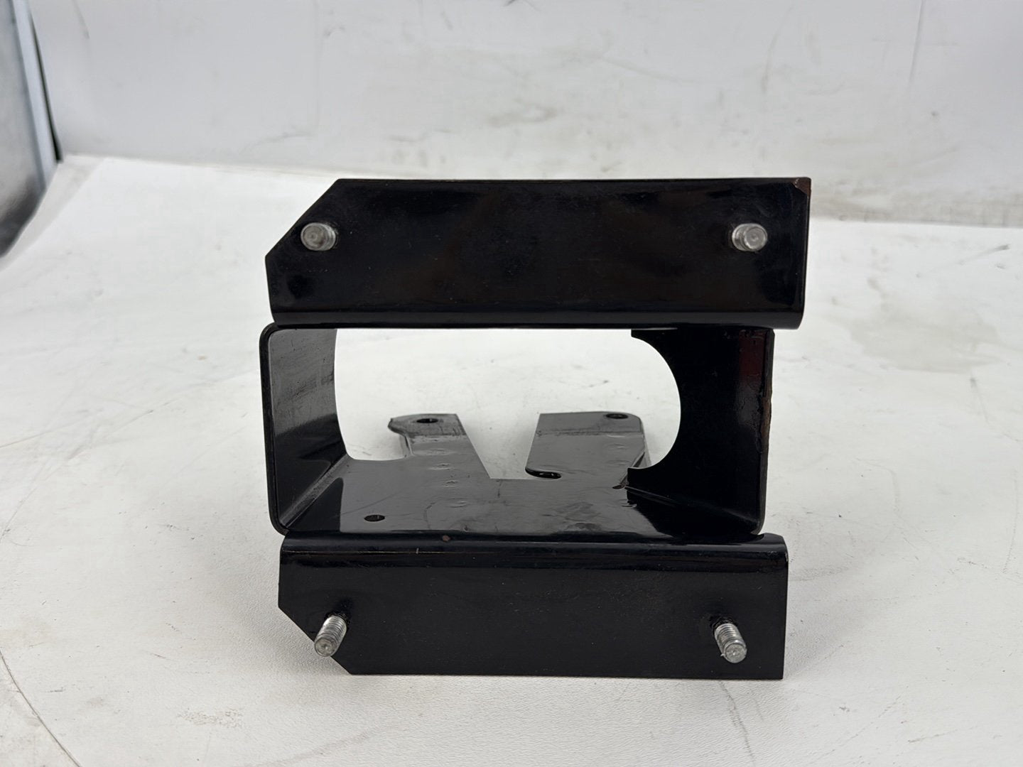 2005 Harley Road Glide Touring FLTRI OEM Inner Fairing Mount Support Bracket
