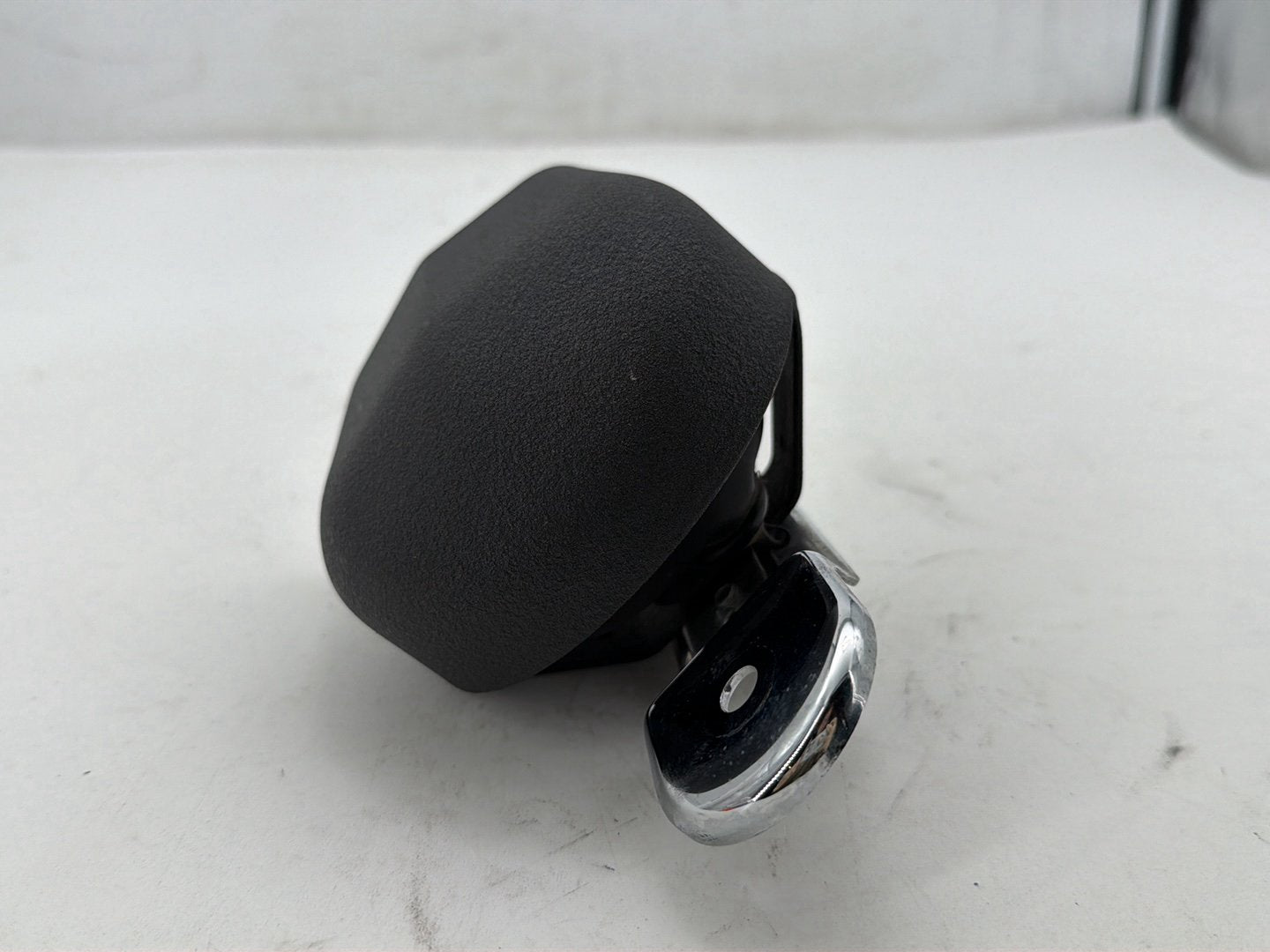2008 Harley Dyna Fat Bob FXDF OEM Signal Horn Klaxon Beep
