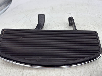 2006 Harley Road King Touring FLHRCI Classic OEM Left Right Driver Floorboard Foot Rest