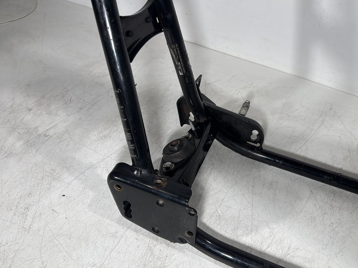 1999 - 2006 Harley-Davidson Touring Electra Glide Classic Body Main Frame Chassis CLN CLR 47900-99B