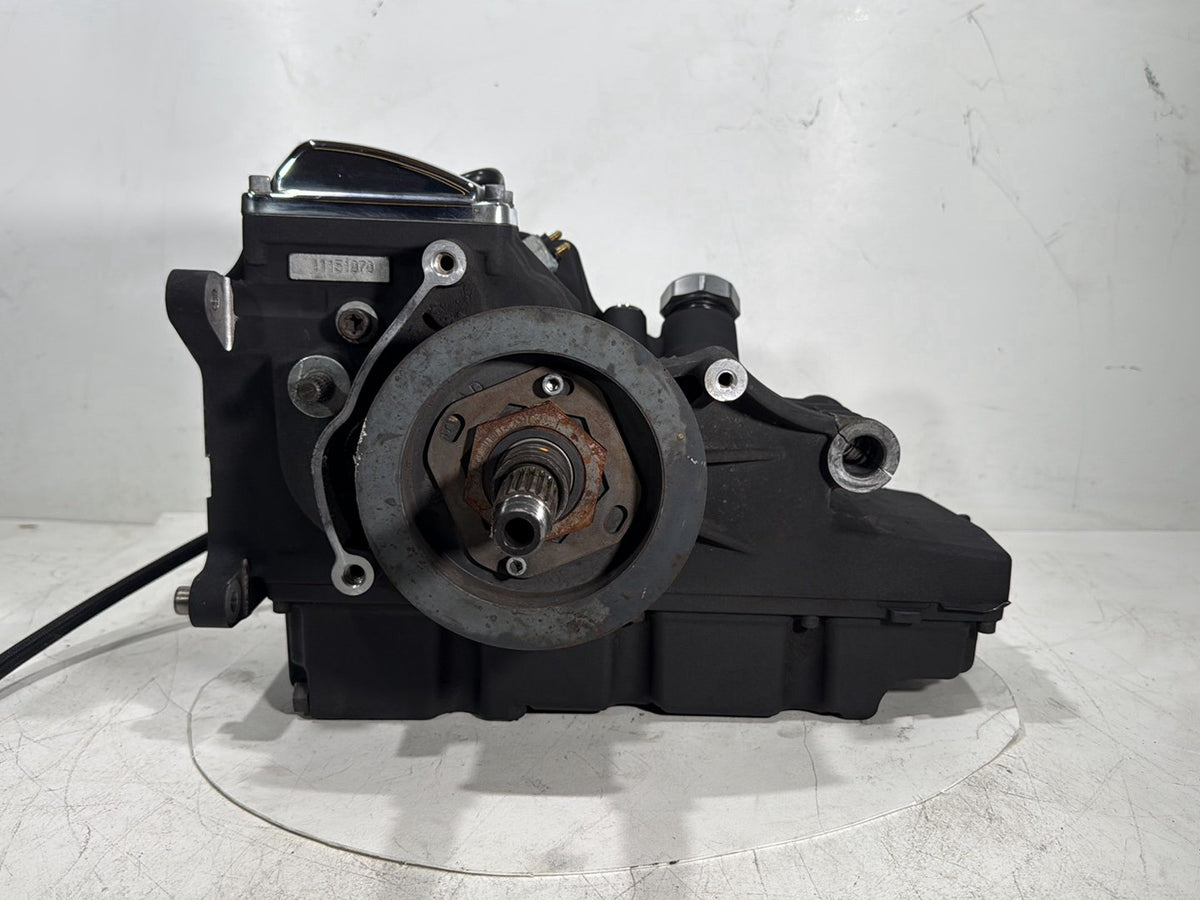 2011 Harley Street Glide Touring FLHX OEM 6 Speed Transmission Gearbox-CRACKED-