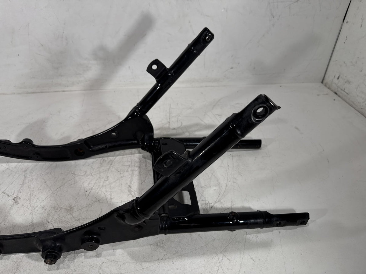 2012 Harley Electra Touring Ultra OEM Rear Back Sub Frame Rail Bar 48079-09BHP