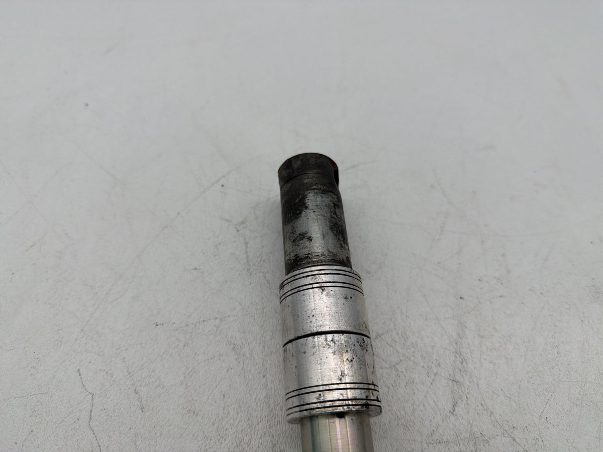 2011 Harley Road King Touring FLHR OEM Front Wheel Axle Bolt Shaft