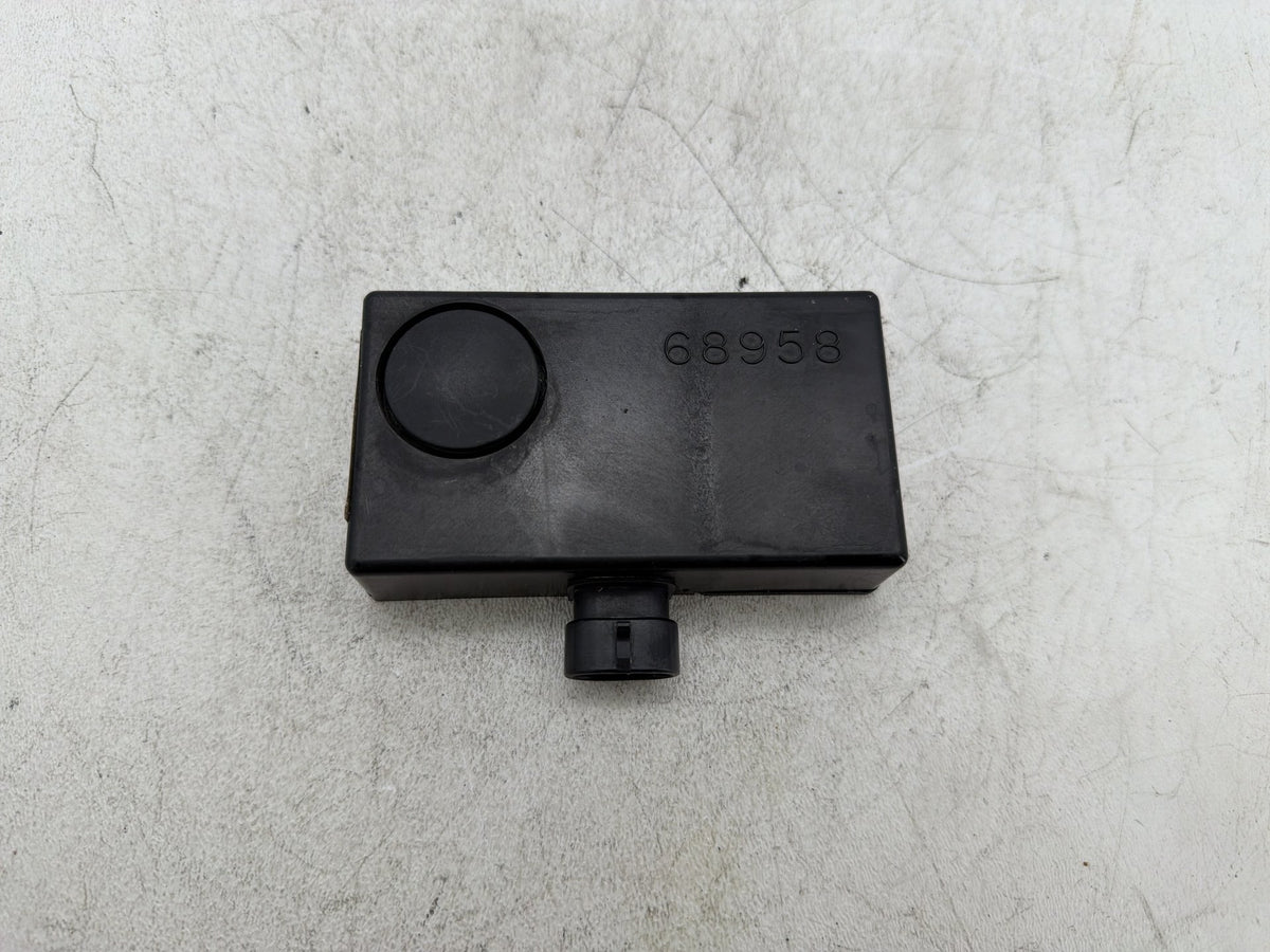2003 Harley Softail Deuce FXSTDI OEM Security Alarm Control Module Siren
