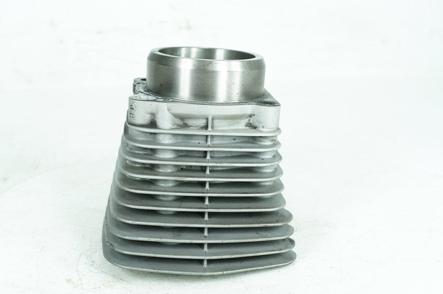 1991 - 2003 Harley-Davidson Sportster Hugger Twin Cam Engine Jug 1 Cylinder Barrel 16446-86B