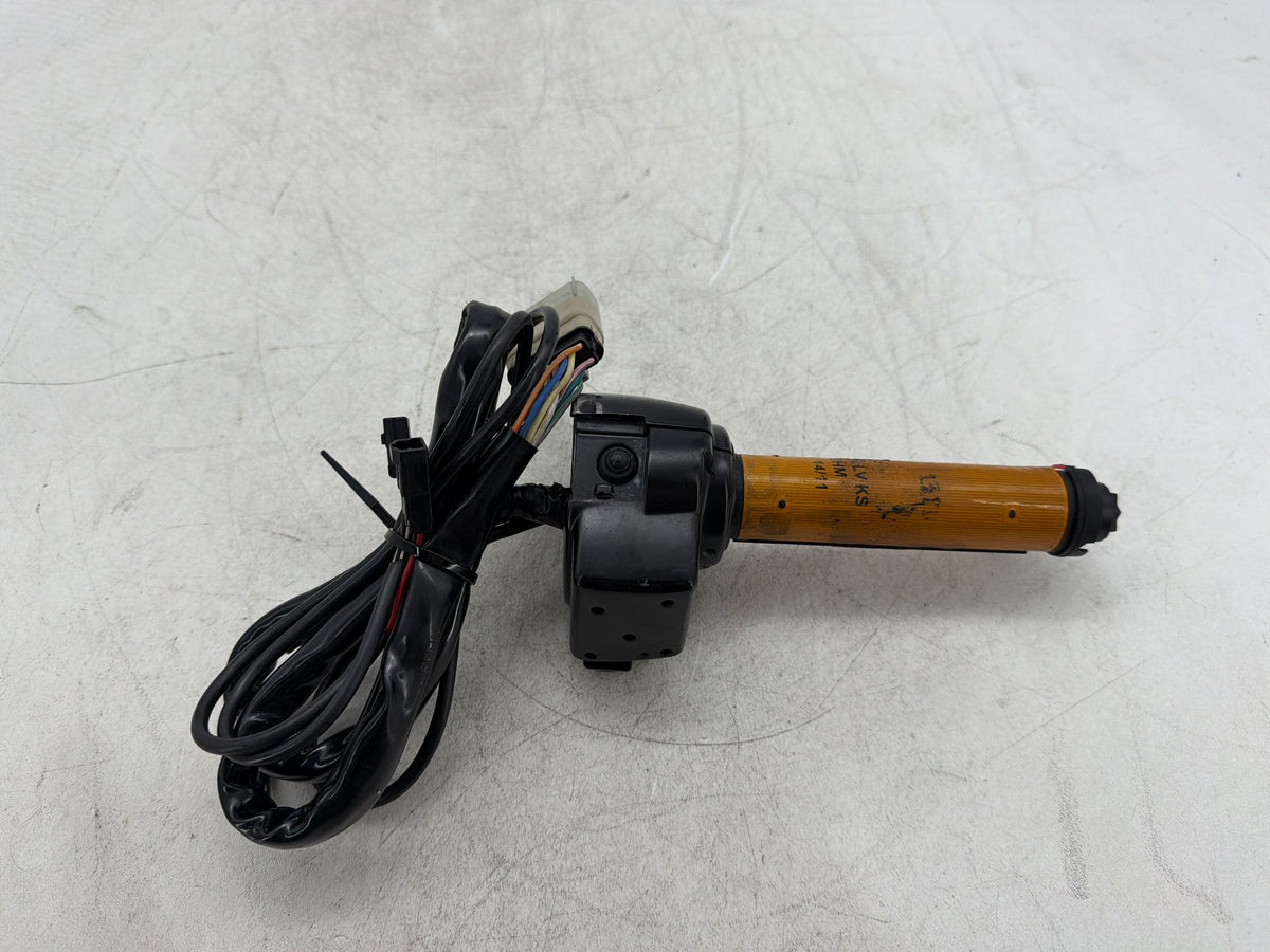 2011 Harley Electra Glide Touring Ultra OEM Left Turn Signal Headlight Switches Controls