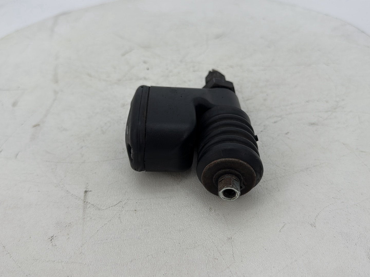2012 Harley Dyna Fat Bob FXDF 103 OEM Rear Brake Master Cylinder Reservoir