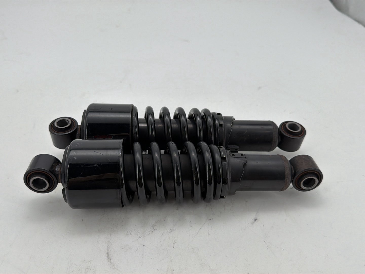 2008 Harley Dyna Fat Bob FXDF Rear Left Right Shock Absorbers BURLY 12"