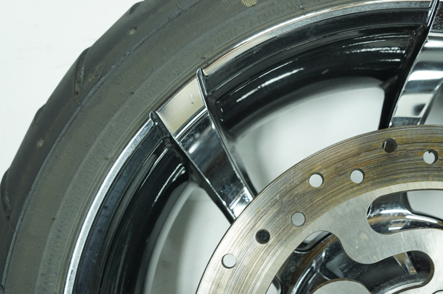 2008 - 2016 Harley-Davidson Touring CVO Road Glide Rear Wheel Rim Tire 40225-10