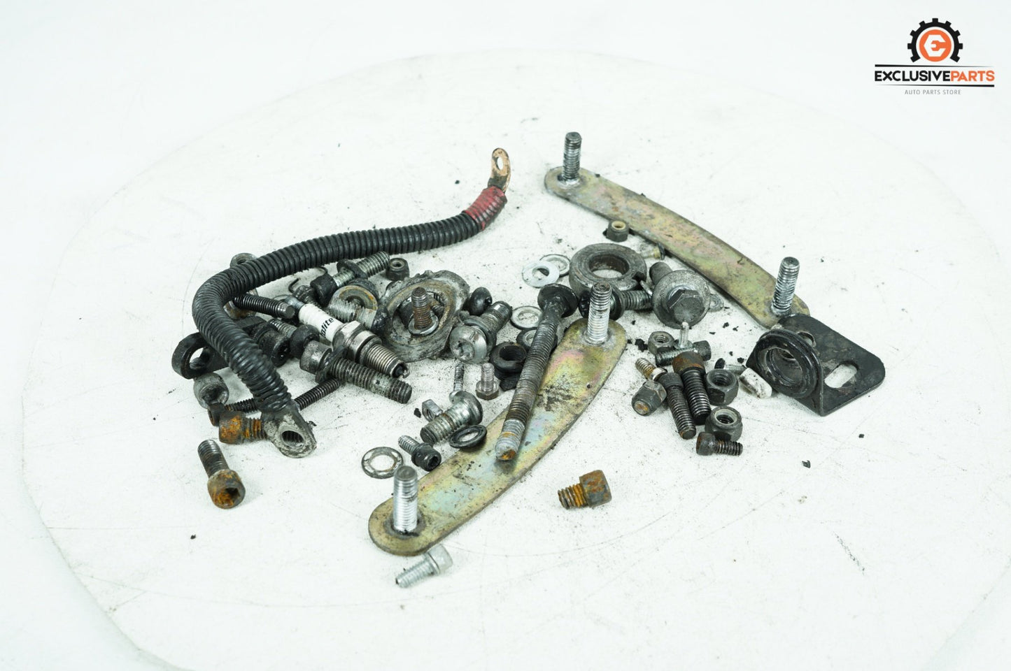 1999 - 2006 Harley-Davidson Softail Deuce Hardware Bolts Nuts & Brackets 70078-00