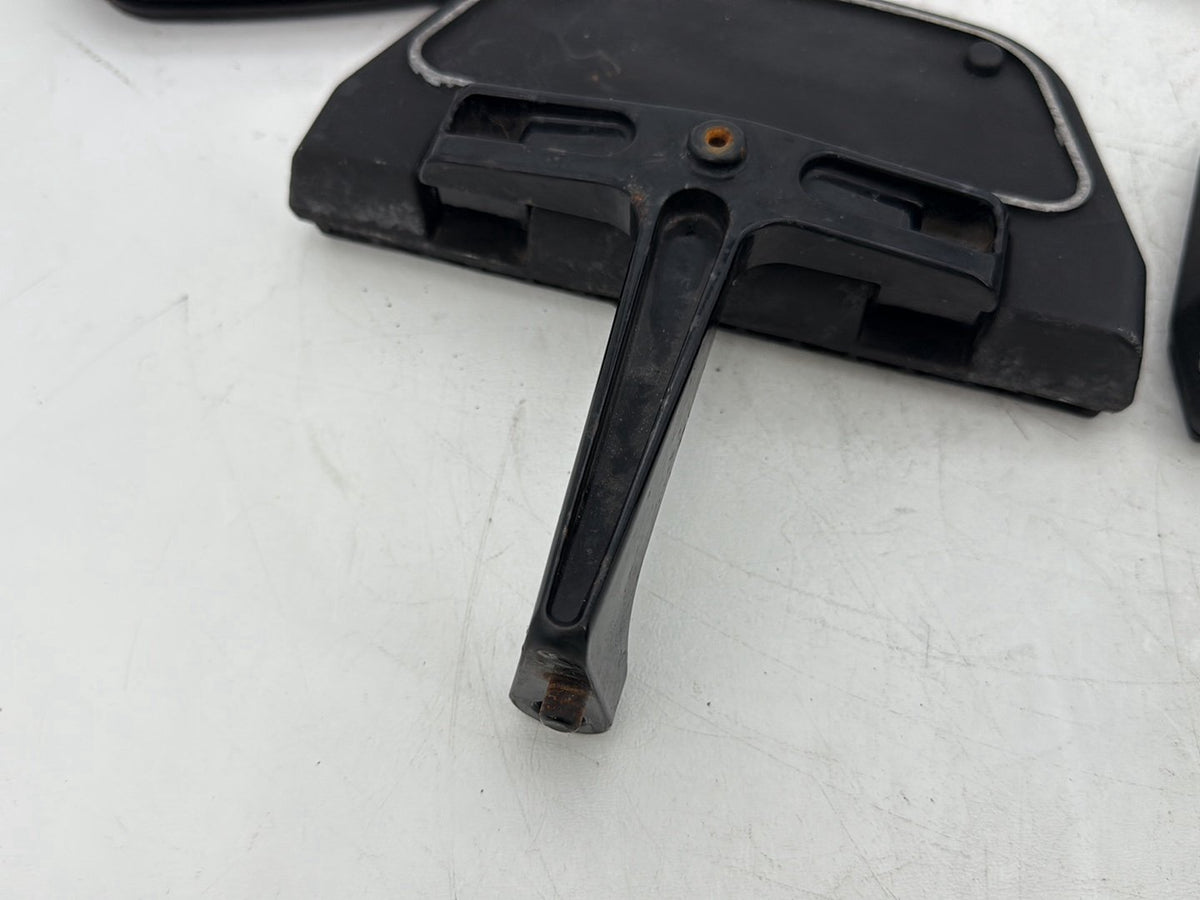 2008 Harley Touring Electra Ultra Left Right Driver & Pass Floorboard Foot Rest
