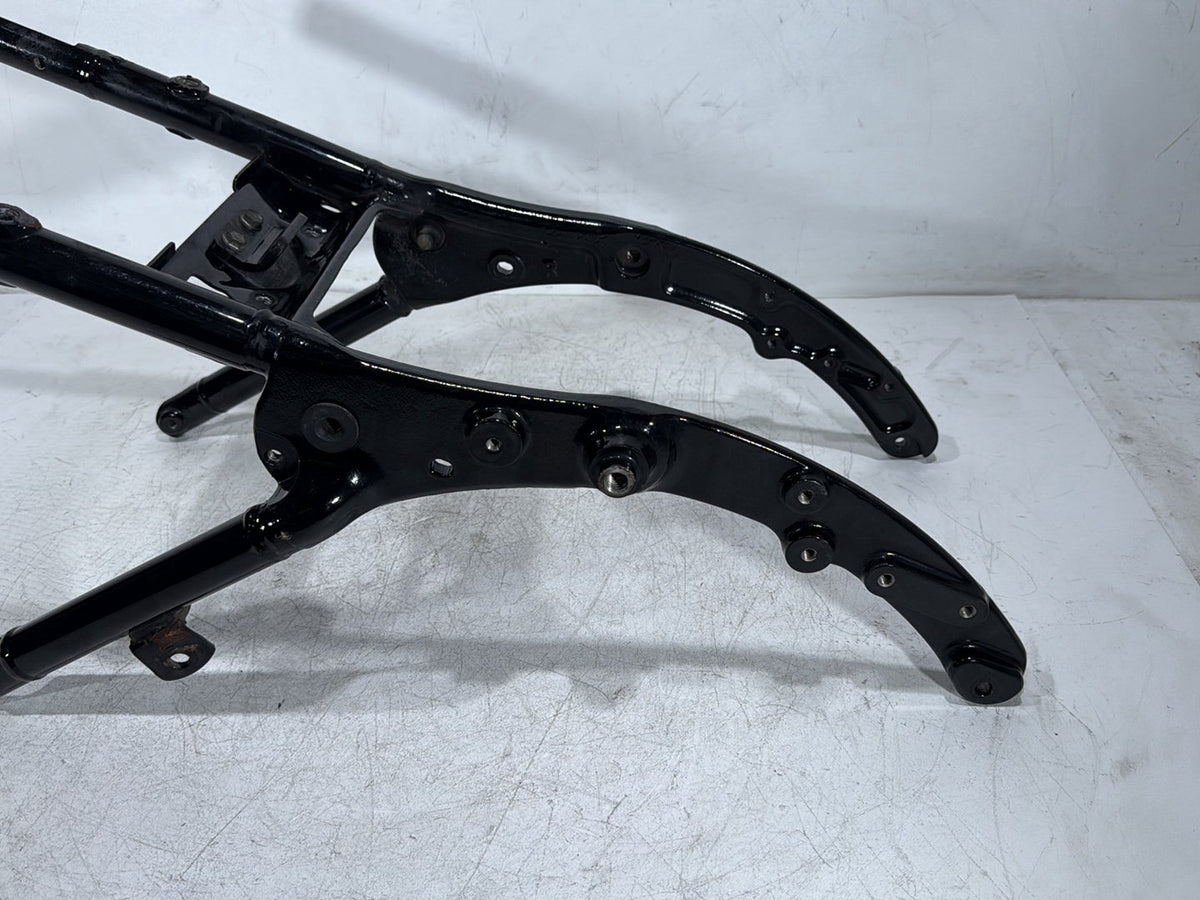 2010 Harley Electra Glide Touring Ultra Rear Back Sub Frame Rail Bar 48079-09BHP