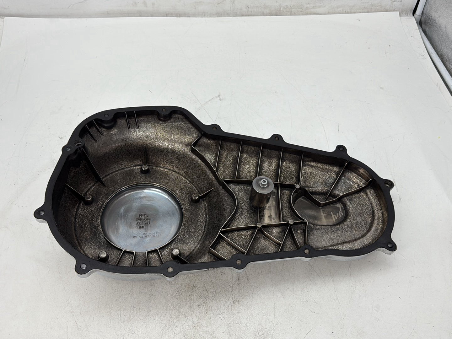 2018 Harley Electra Glide Touring Ultra FLHTCU OEM Outer Primary Clutch Cover