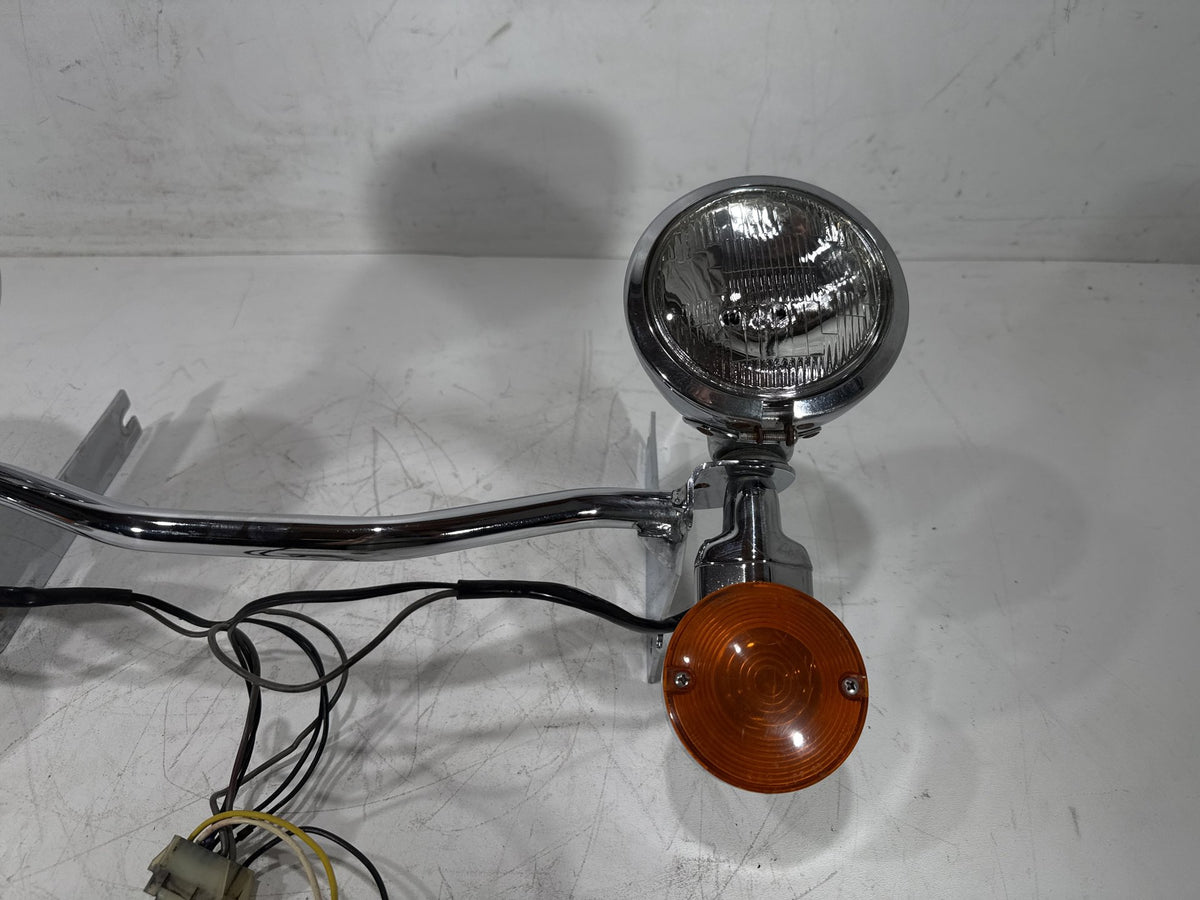 1993 Harley Electra Touring Sport OEM Front Turn Signal Indicators Aux Light Bar