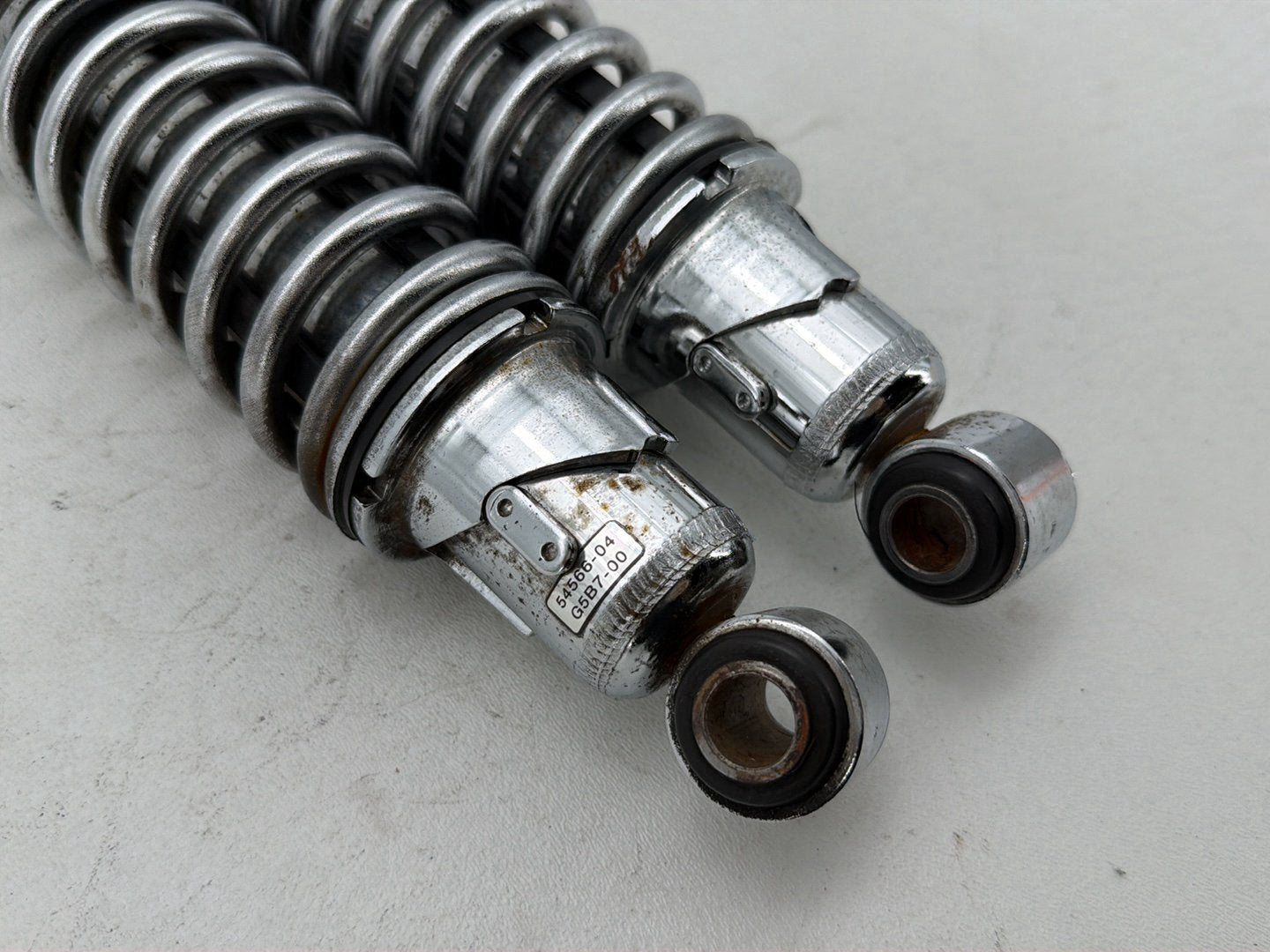 2006 Harley Sportster 883 XL883 OEM Rear Left Right Shock Absorbers