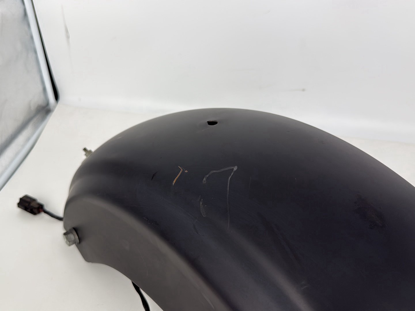 2008 - 2016 Harley-Davidson Touring Street Glide Rear Wheel Fender & Turn Signals Bar 59731-09