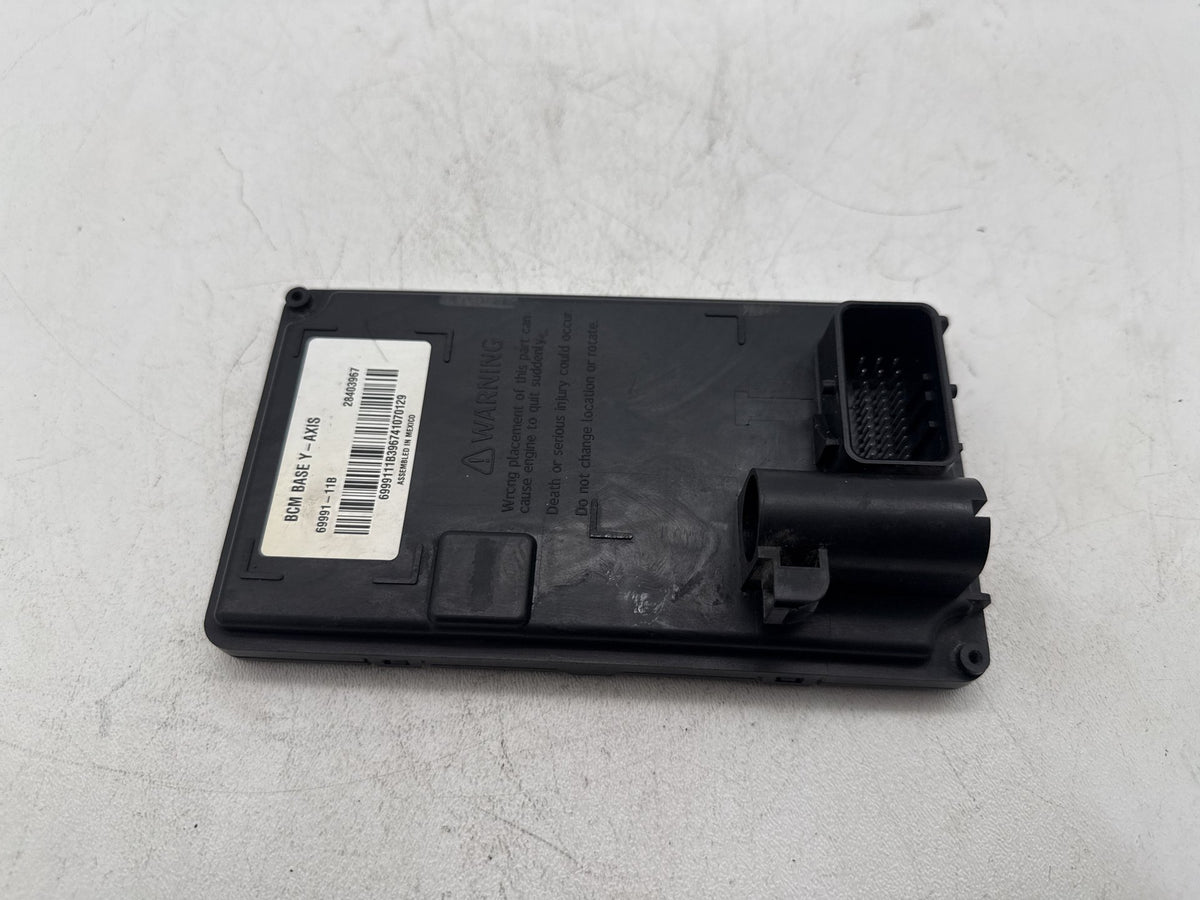 2014 Harley Softail Slim FLS OEM Body Control Module BCU BCM