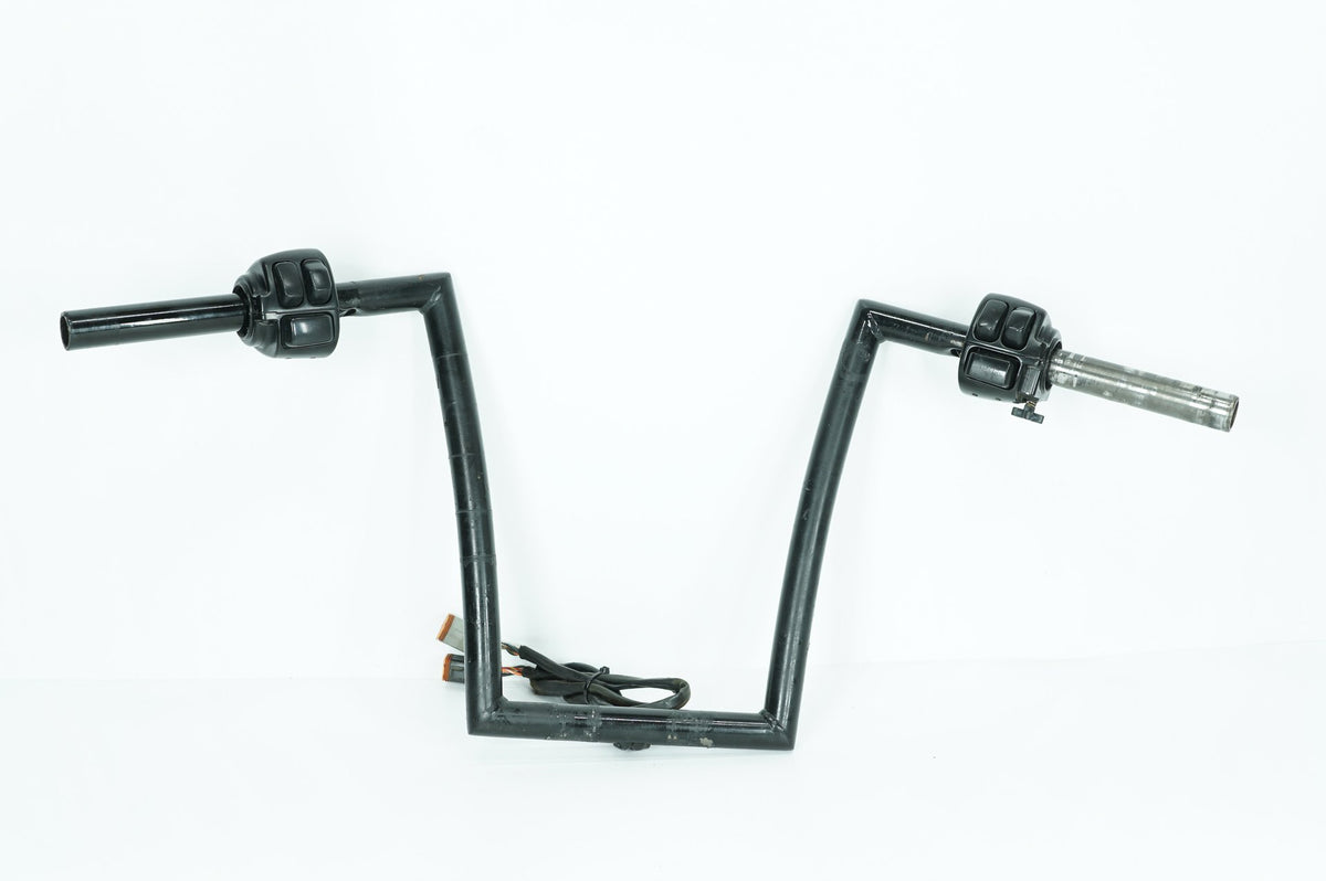 2004 - 2013 Harley-Davidson Sportster Base 883 Handlebars Left Right Switches Controls  	71682-06A