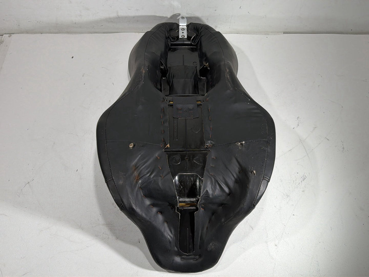 2009 Harley Road King Touring Police OEM Passenger Rider Driver Seat Saddle