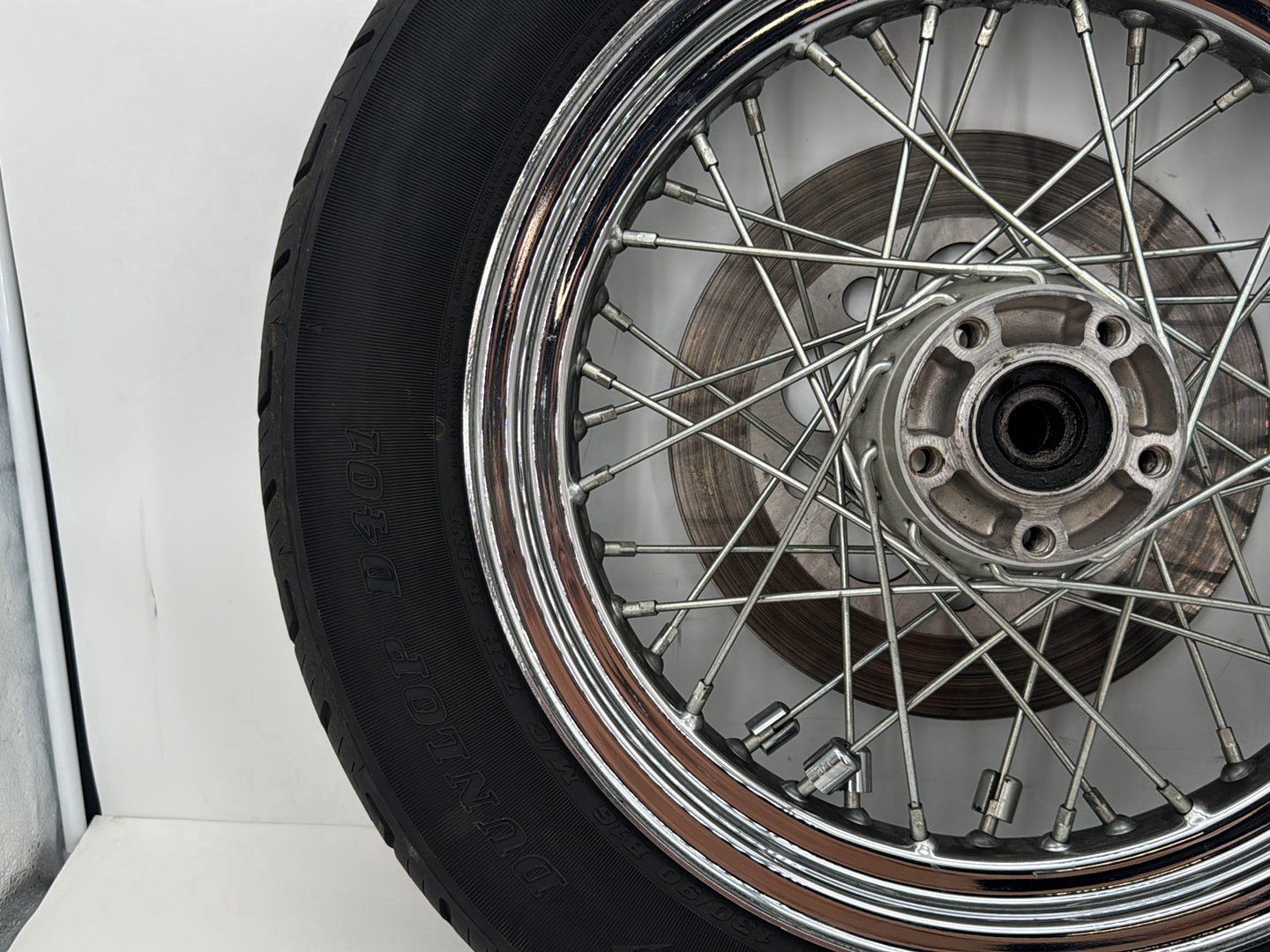 1999 - 2006 Harley-Davidson Dyna Wide Glide Rear Wheel Rim Tire Spoked 40975-86C