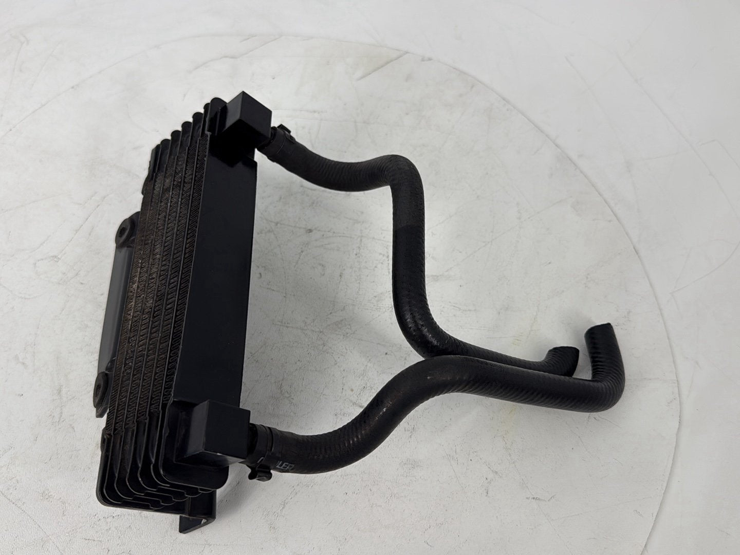 2008 - 2016 Harley-Davidson Touring Street Glide Oil Cooling Cooler Core Radiator 63083-11