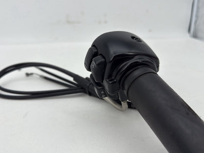 1999 - 2006 Harley-Davidson Dyna Low Rider Right Engine Start Kill Switches Controls 71684-06A