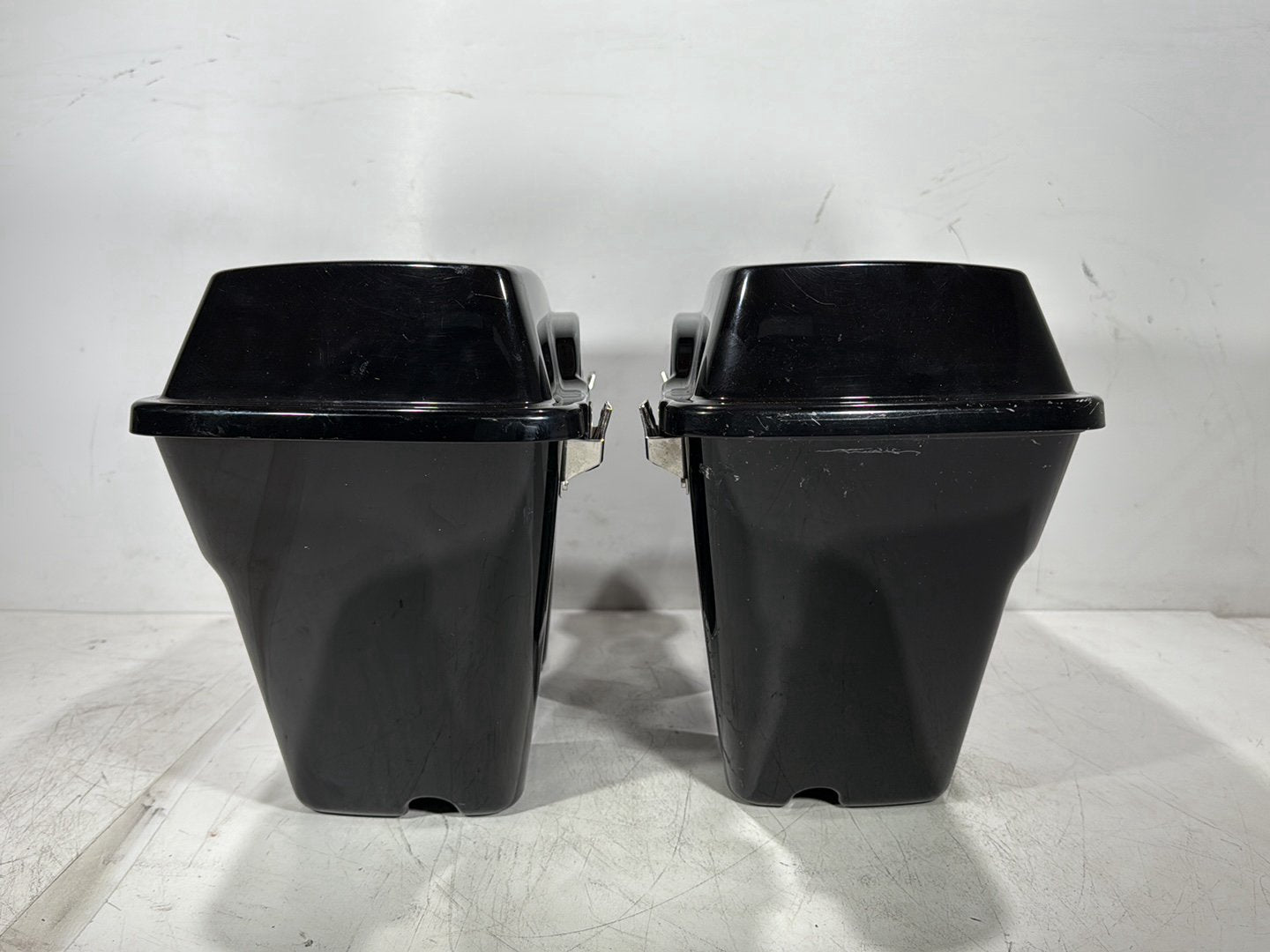 2012 Harley Street Glide Touring FLHX OEM Left Right Saddlebags Luggage NOKey
