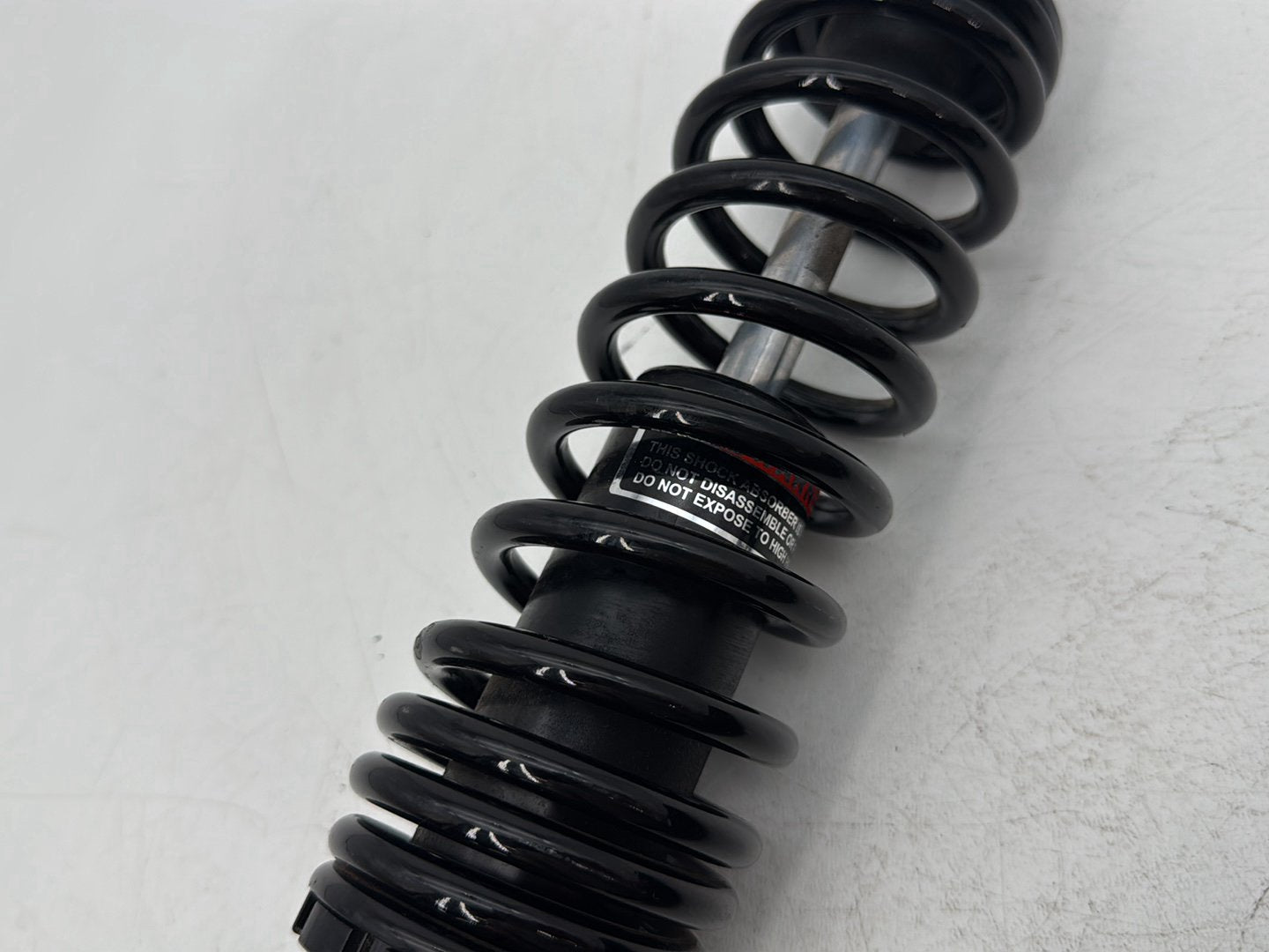 1999 - 2006 Harley-Davidson Touring Road King Classic Rear Left Right Shock Absorbers Drag Specialties