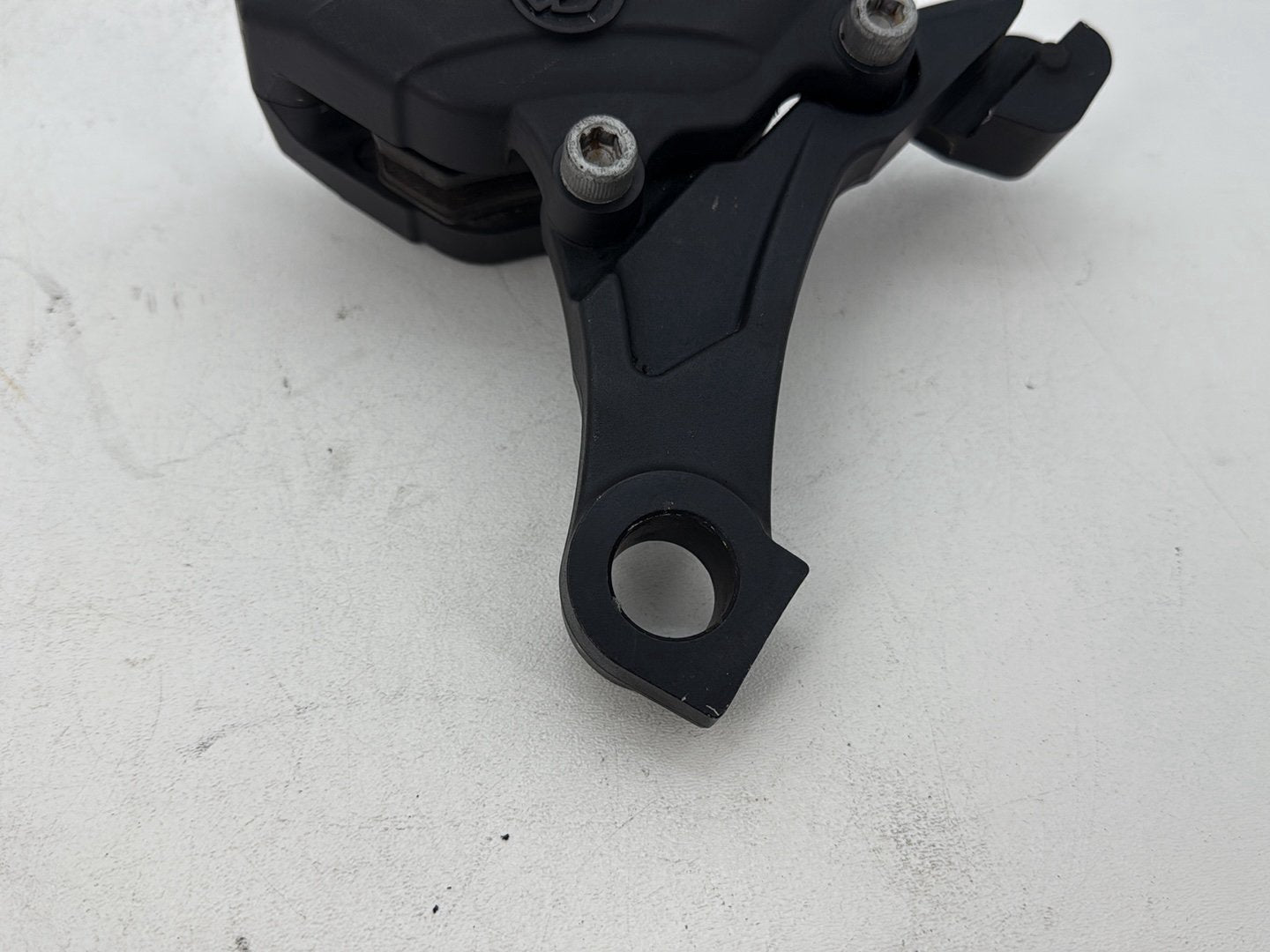 2014 Harley Electra Glide Touring CVO Screamin Eagle OEM Rear Back Brake Caliper w/ Bracket