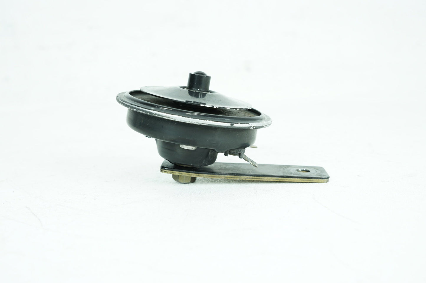 1986 - 2003 Harley-Davidson Sportster  Signal Horn Klaxon Beep 69043-91D