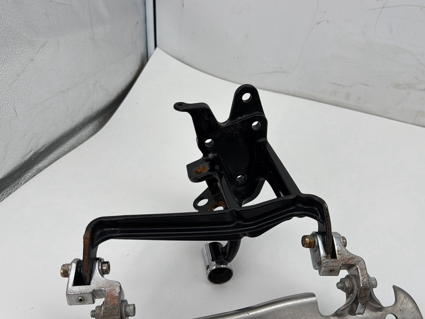 2008 Harley Softail Deluxe FLSTN OEM Left Right Driver Floorboard Foot Rest