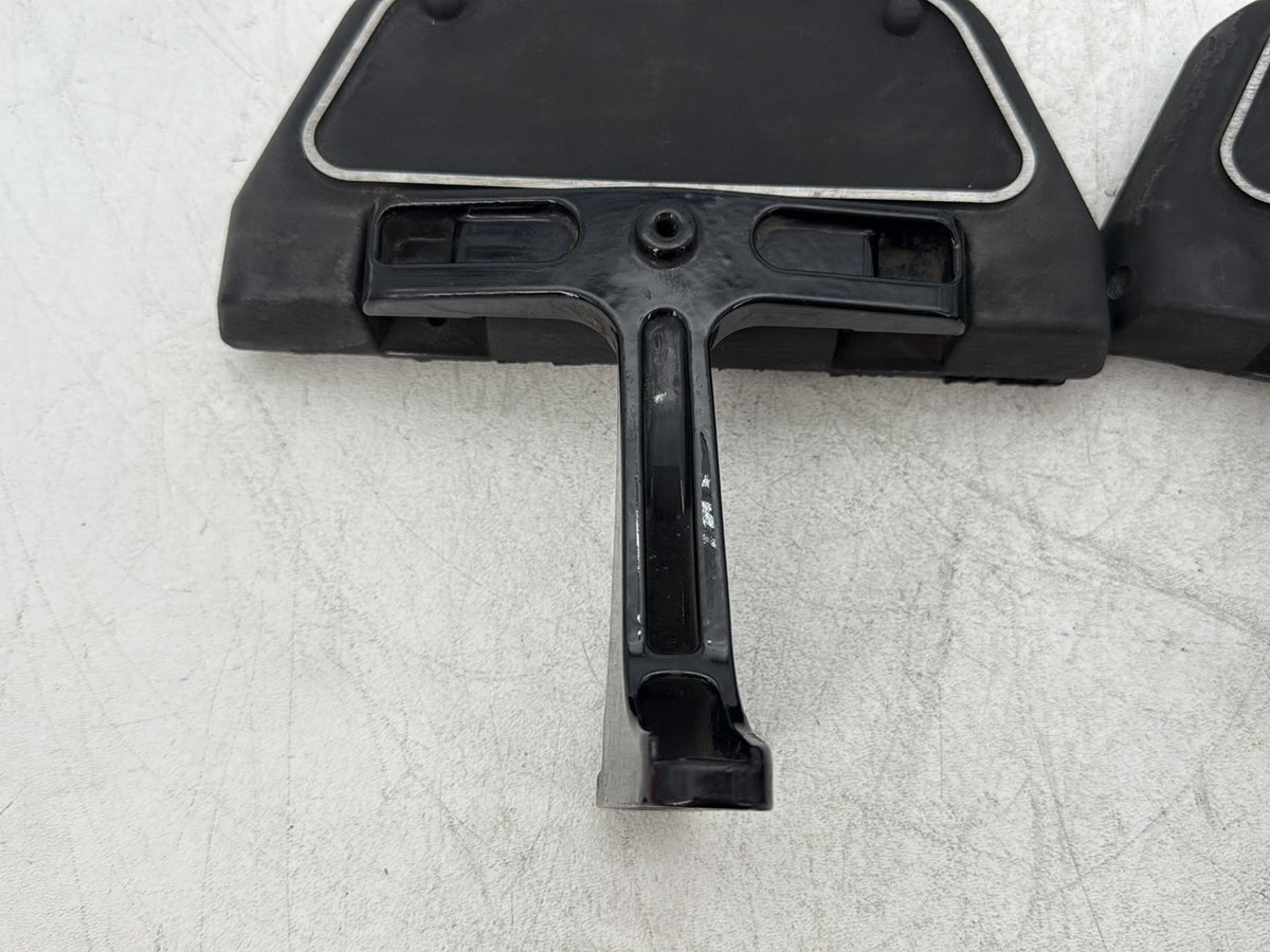 2013 Harley Electra Glide Touring Left Right Driver & Pass Floorboard Foot Rest