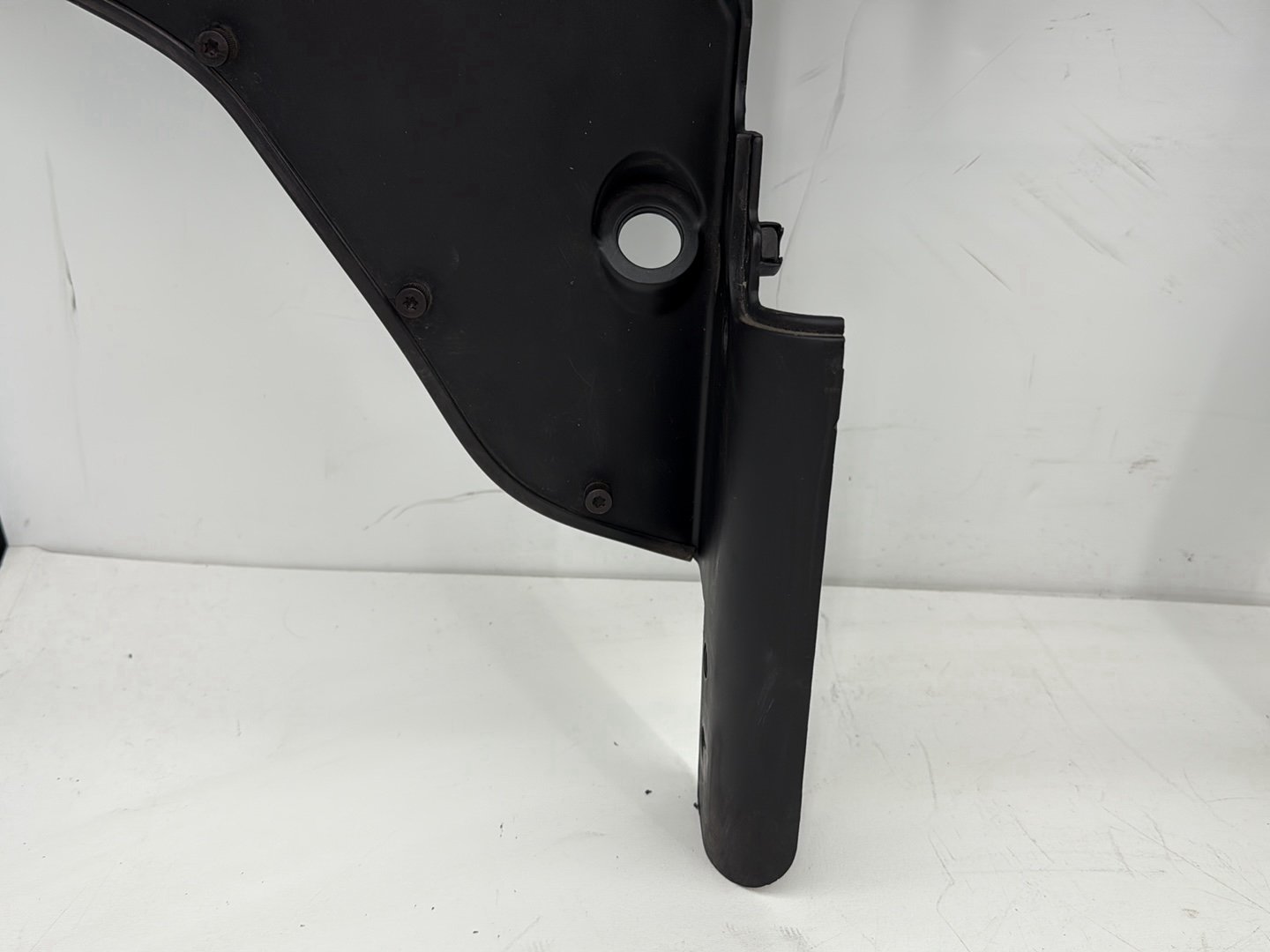 2007 Harley Touring FLHTCU Electra Glide Ultra OEM Front Inner Batwing Fairing Cover
