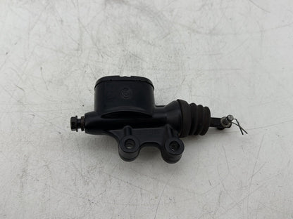 2014 Harley Street Glide Touring FLHXS OEM Rear Brake Master Cylinder Reservoir