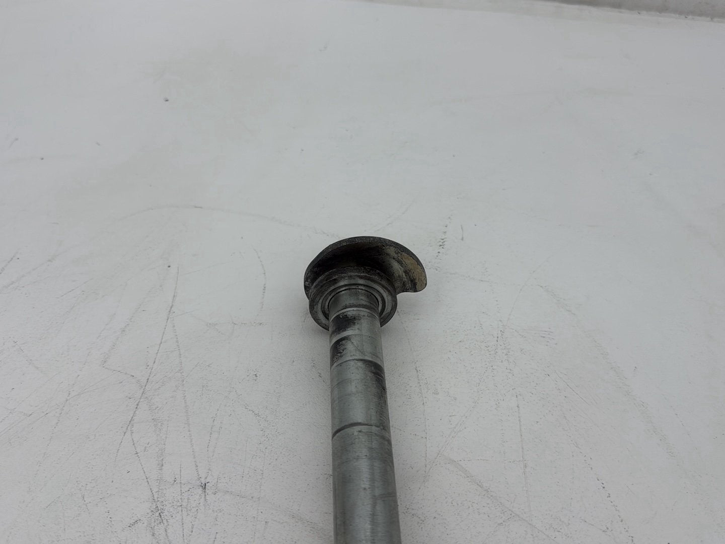 2011 Harley Electra Glide Ultra FLHTK OEM Rear Wheel Axle Bolt Shaft