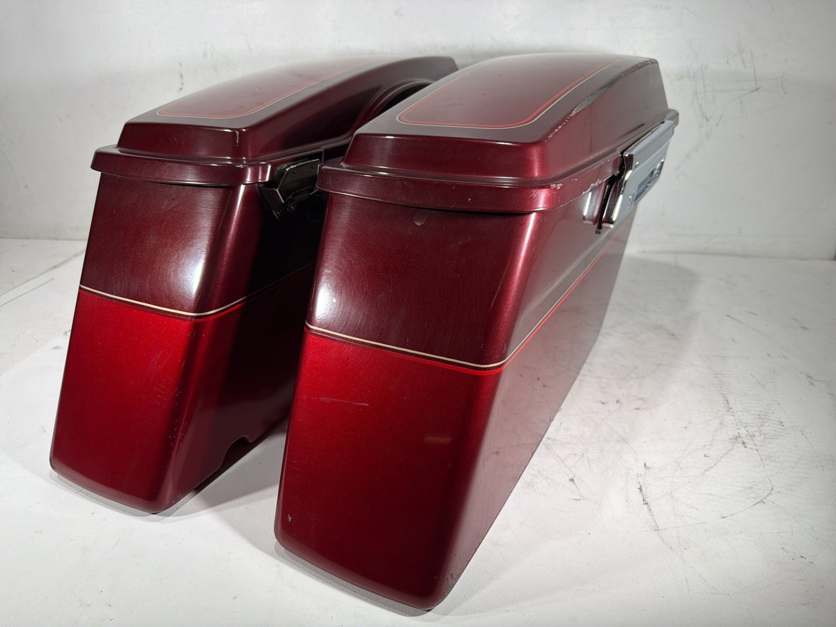 2008 Harley Electra Glide Touring Ultra OEM Left Right Saddlebags Luggage NOKey